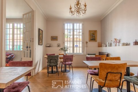 Residential house with guest house close to the beach