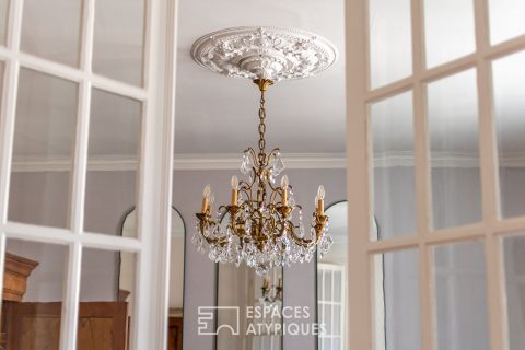 Residential house with guest house close to the beach