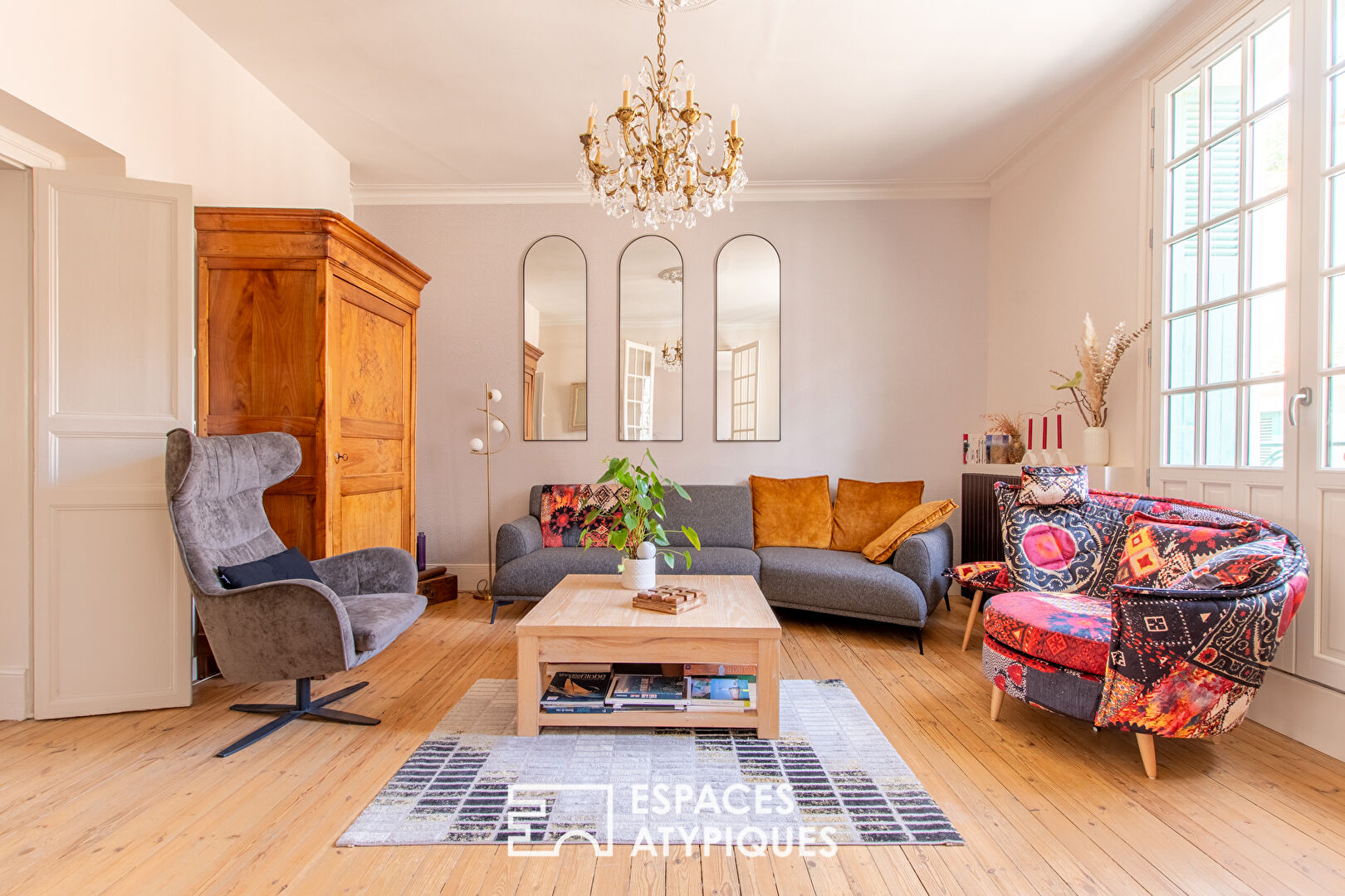 Residential house with guest house close to the beach