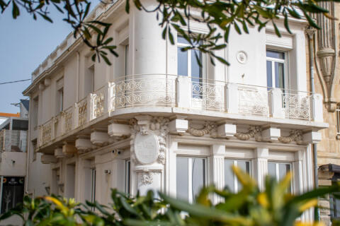 Luxueux pied à terre face mer
