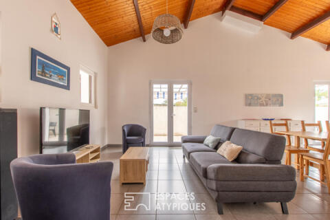 Property geared towards accessibility for people with reduced mobility and the art of seaside living