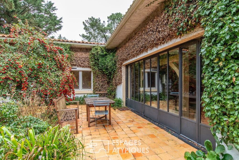 Villa de charme avec verrières et parc arboré aux portes de l&rsquo;océan