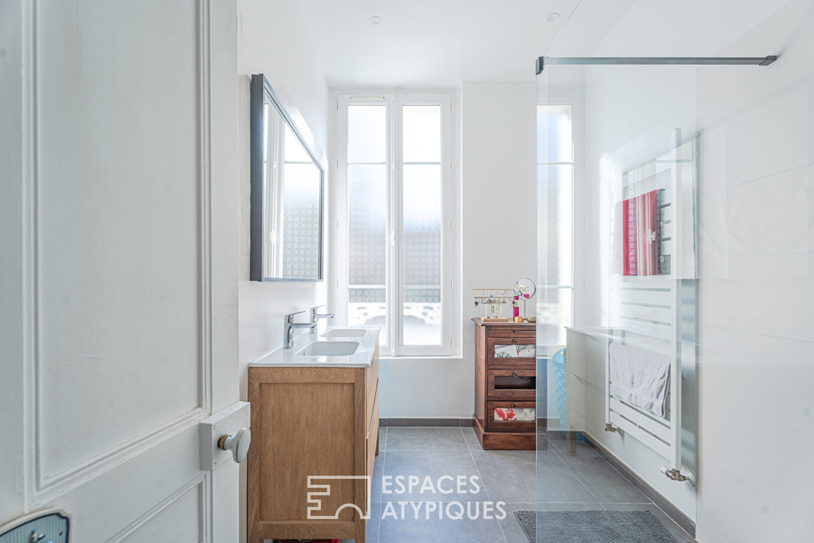 Elegante demeure bourgeoise rénovée par architecte en centre-ville de Caen