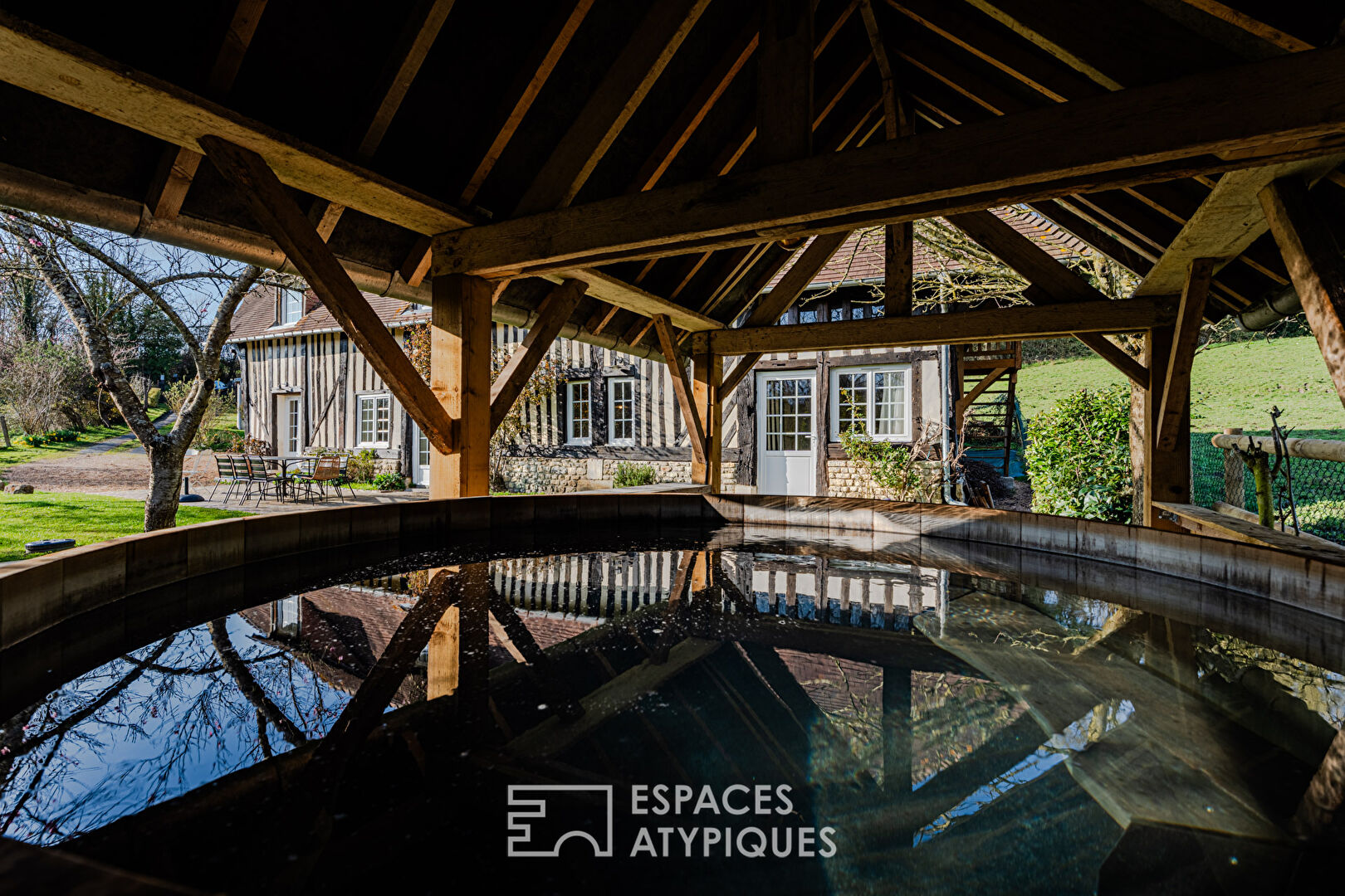 Charmante maison en colombages rénovée au coeur du Pays d’Auge