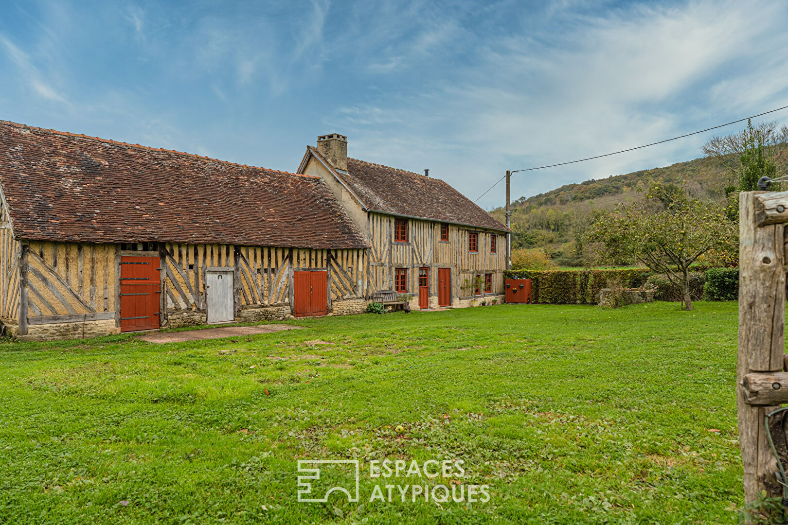 Authentique maison normande rénovée proche d’une forêt