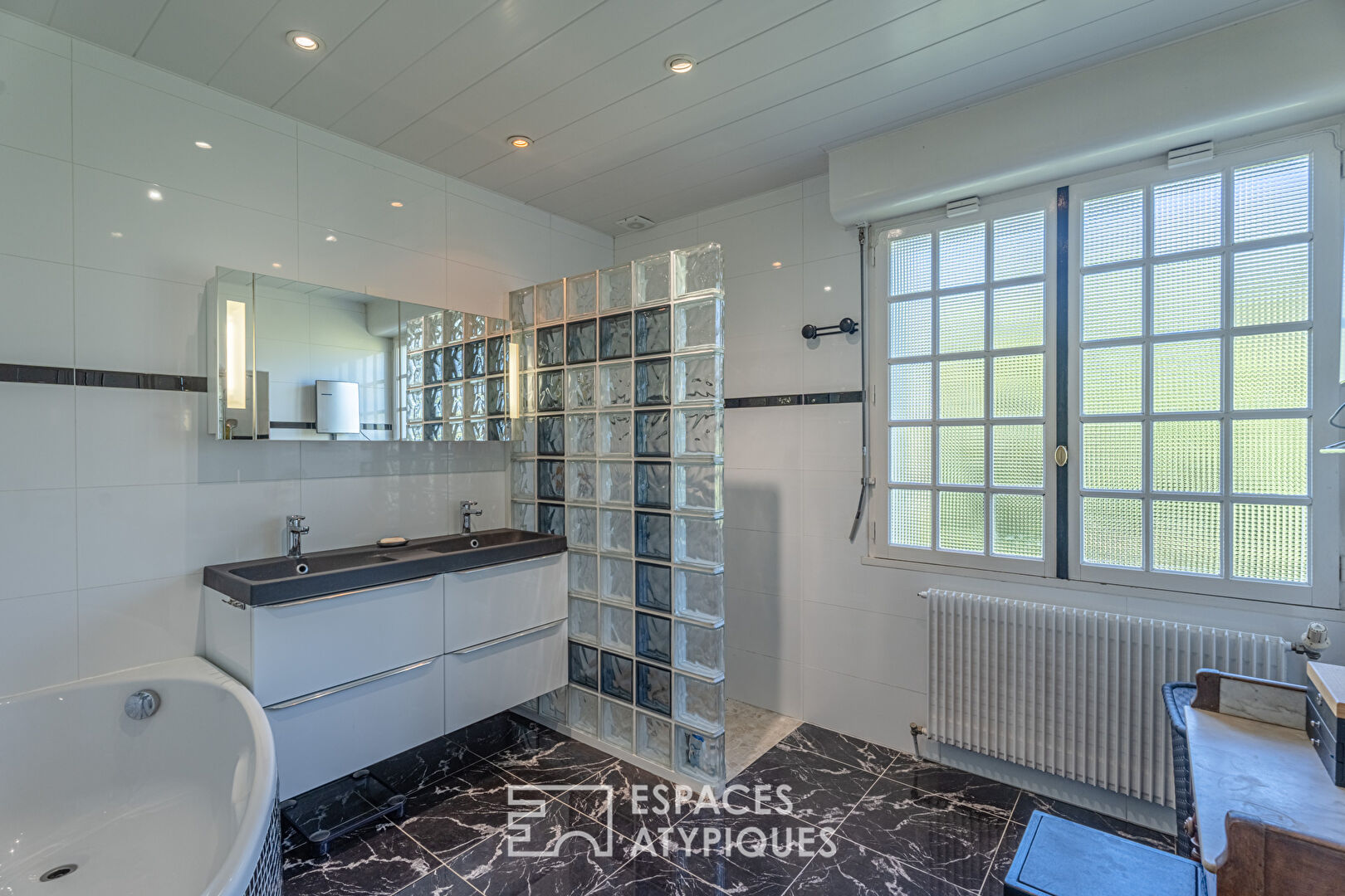 Maison de style Ile de France avec vue dégagée