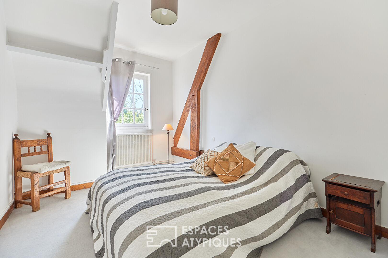 Maison d’inspiration normande et son jardin extraordinaire