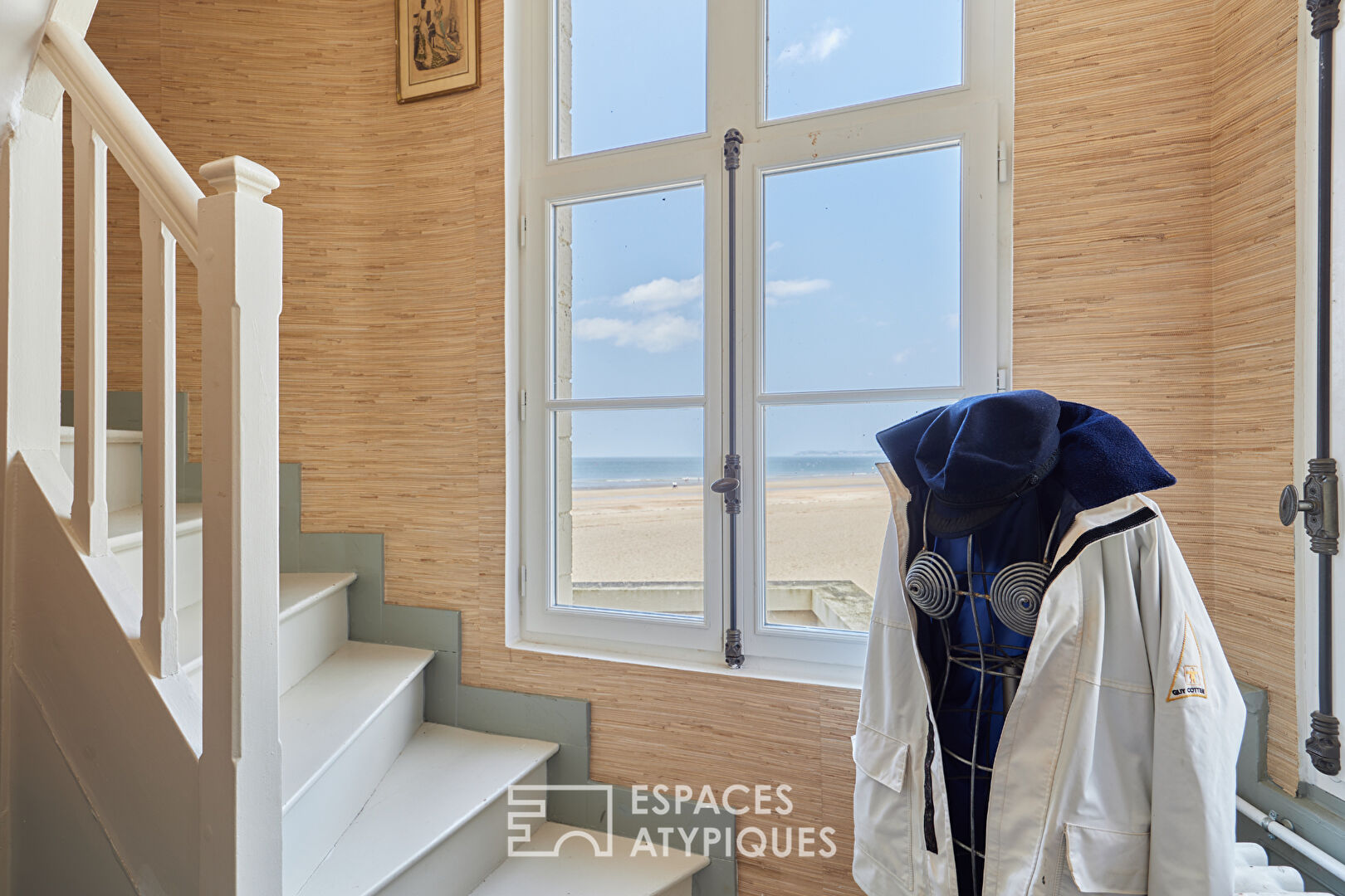 Appartement d’exception dans la Tour Malakoff, témoin de l’histoire Trouvillaise