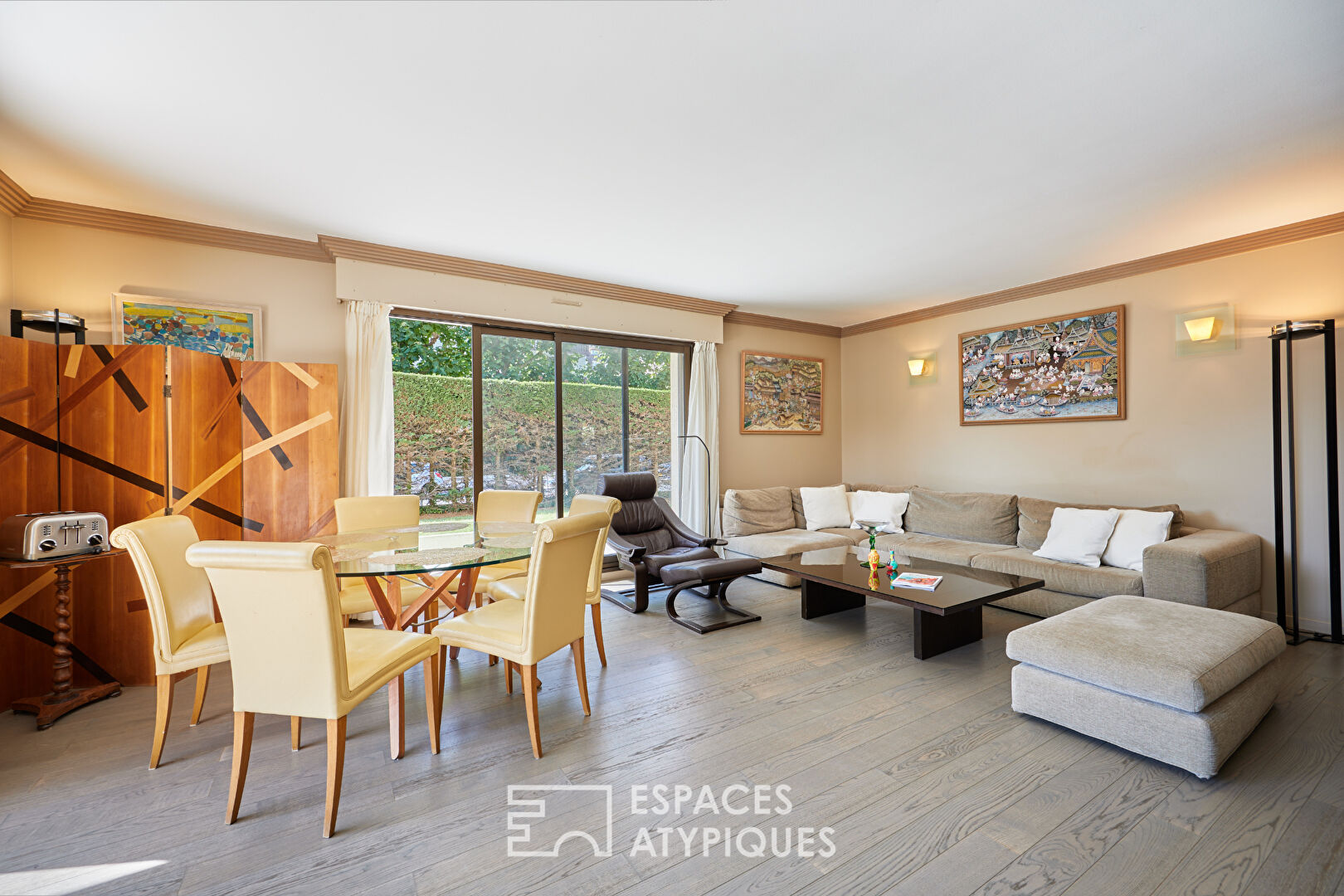 Appartement de standing avec jardin privatif