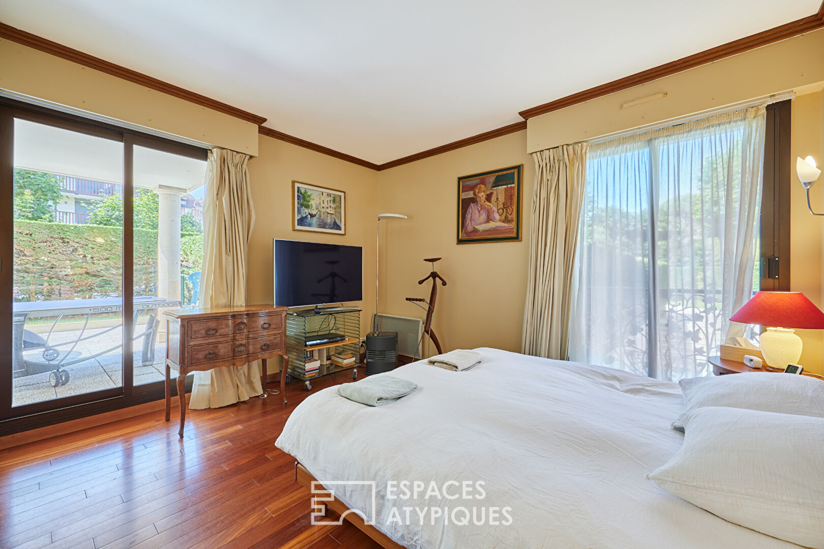 Appartement de standing avec jardin privatif