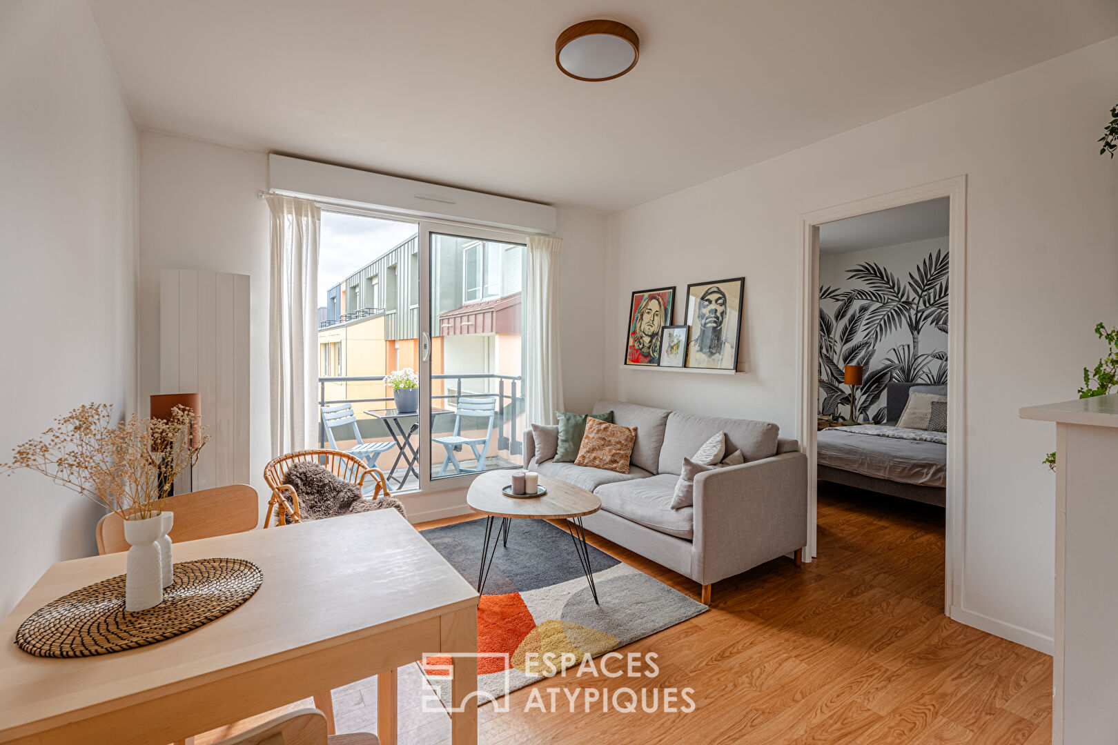 Appartement dernier étage avec balcon à proximité de la plage