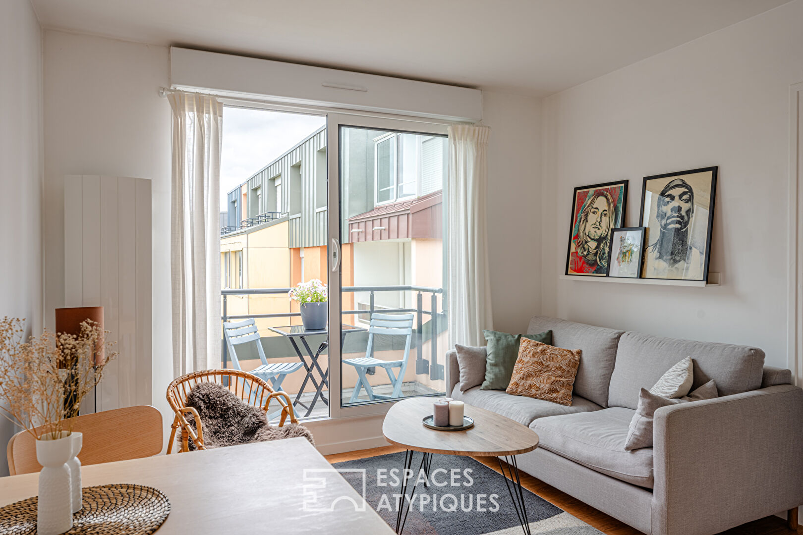 Appartement dernier étage avec balcon à proximité de la plage