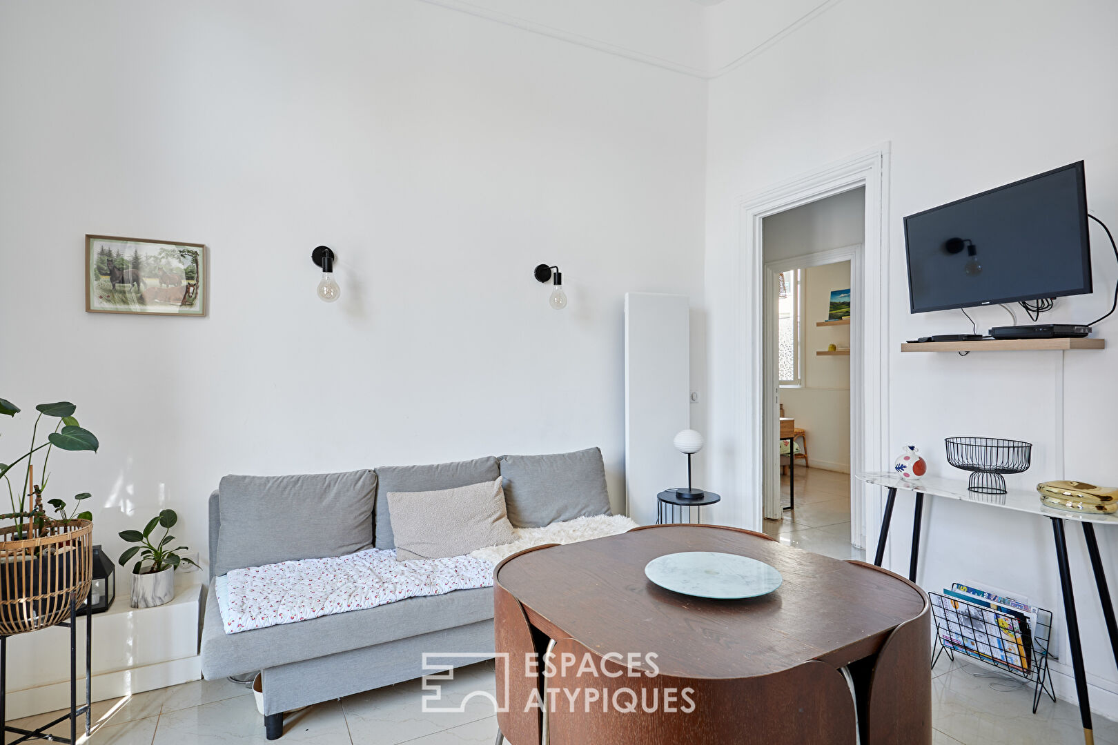 Appartement rénové dans ancien hôtel devenu résidence de standing