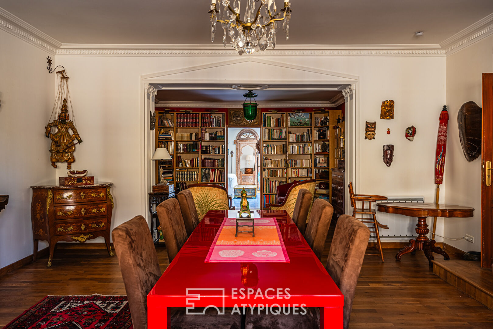 Large 18th century family home