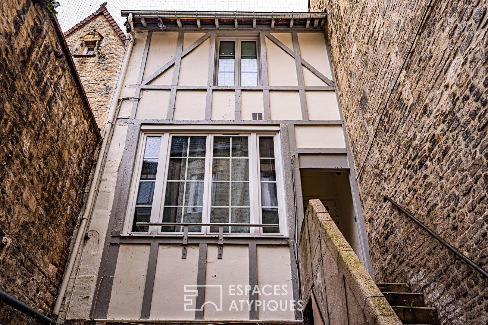 Duplex rénové en coeur du centre historique