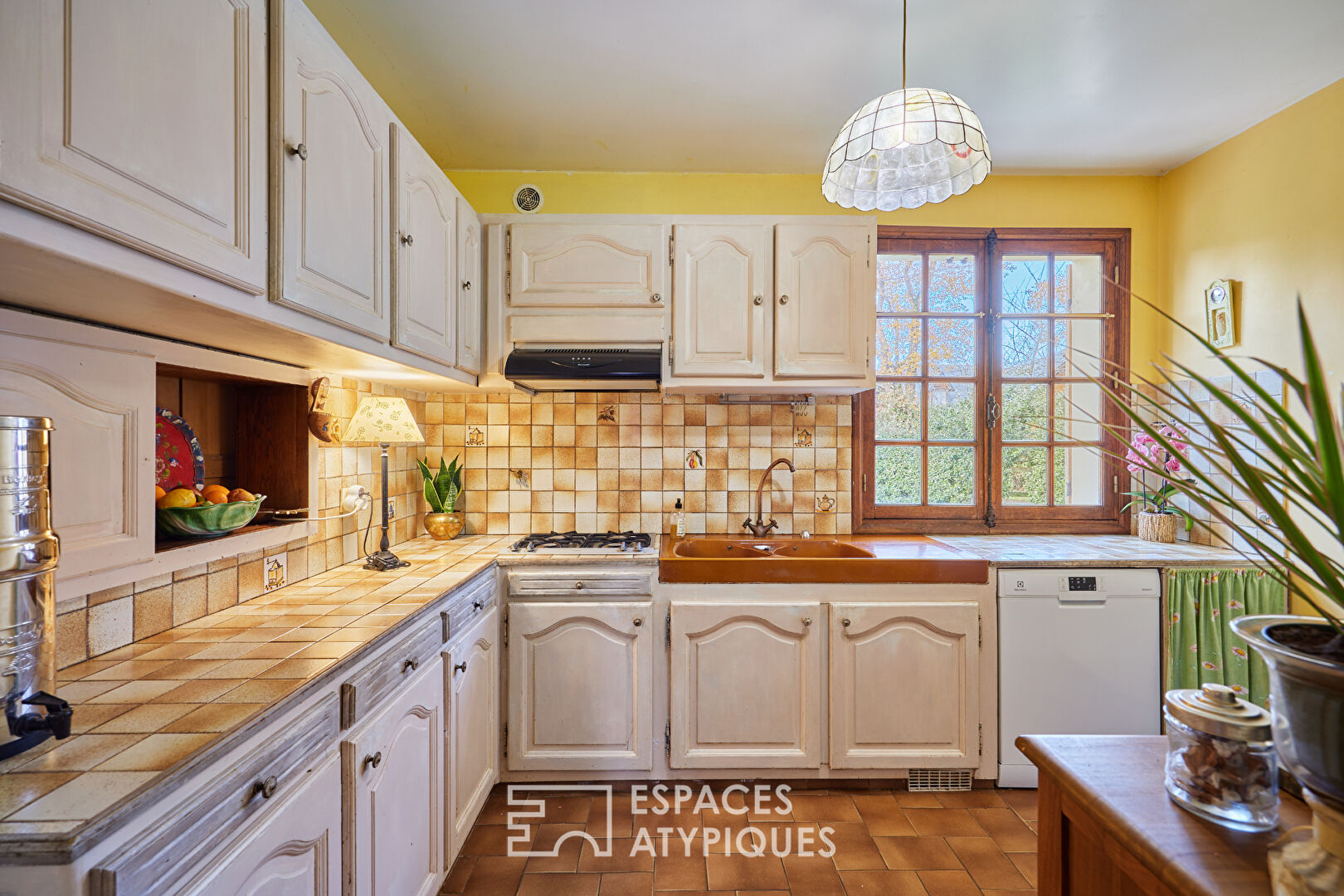 Maison de famille et volumes singuliers au sein d’une impasse