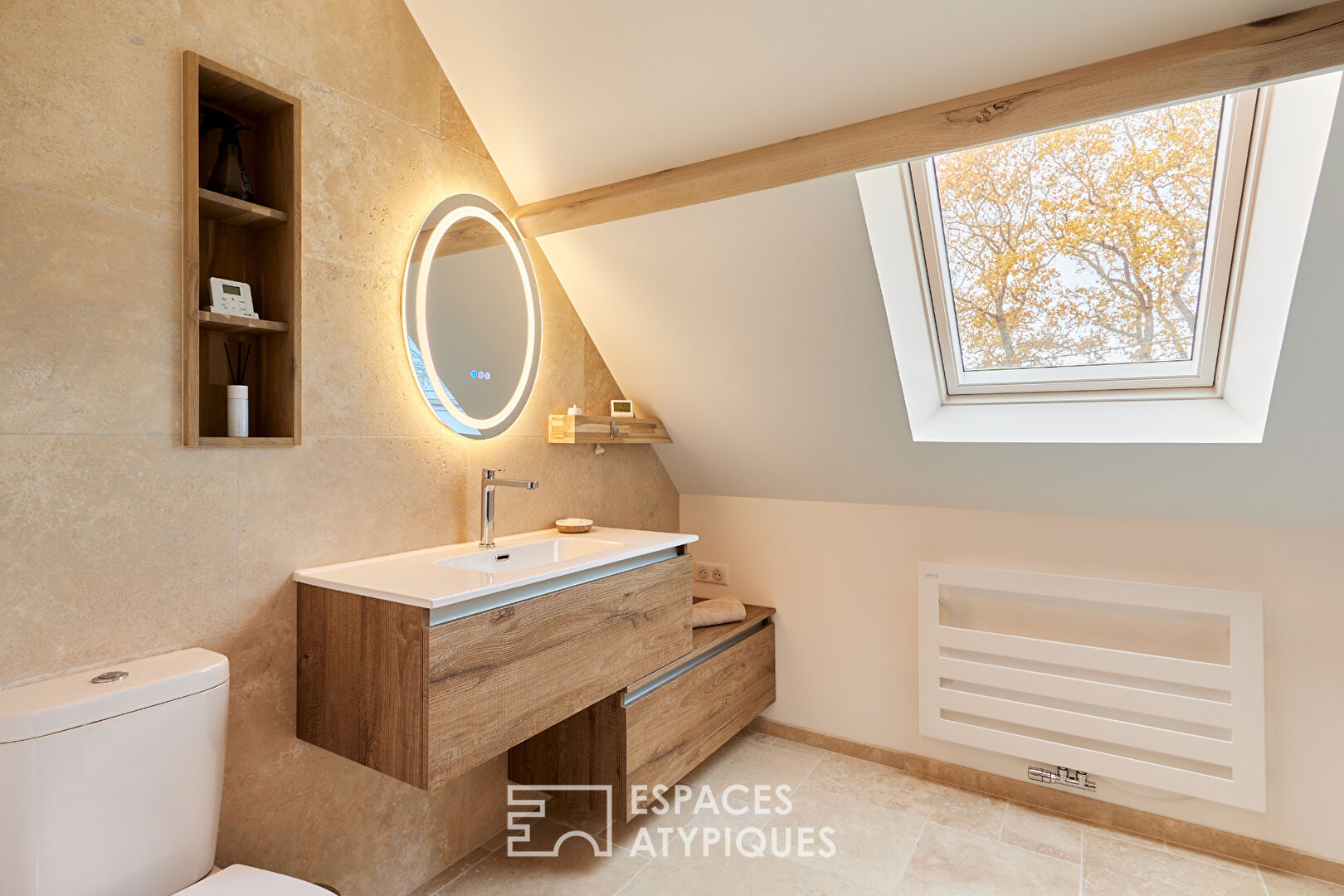 Maison de famille et volumes singuliers au sein d’une impasse