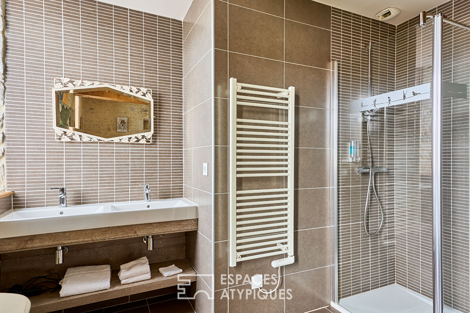 Maison de Maitre rénovée avec gite et dépendance