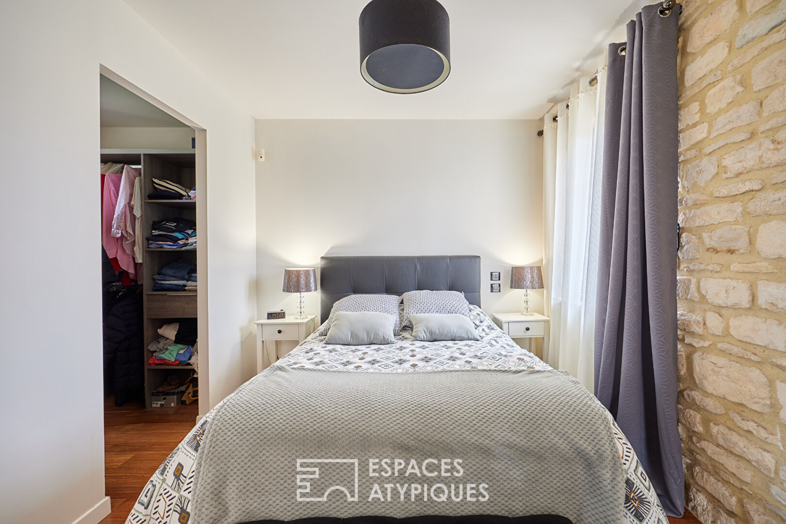 Maison en pierre et sa dépendance aménageable