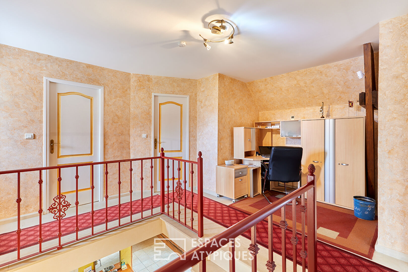 Maison en pierre et sa dépendance aménageable