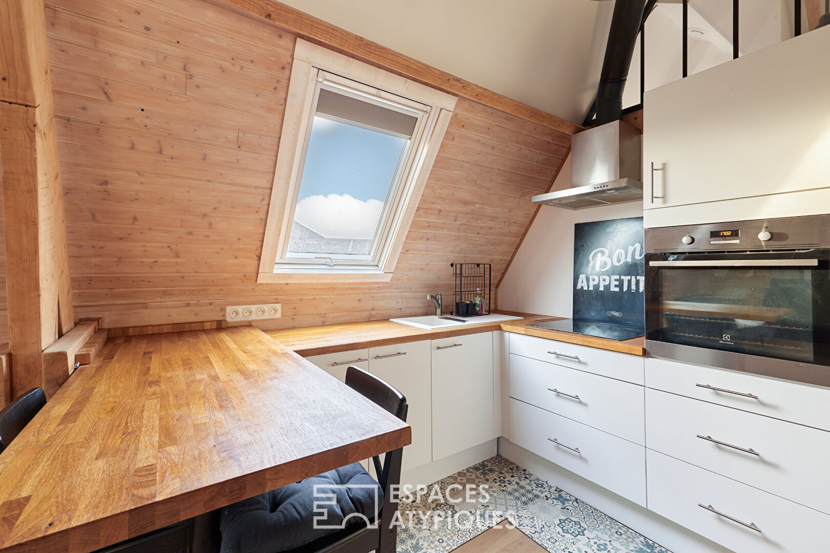 Maison à colombages conjuguant charme et élégance