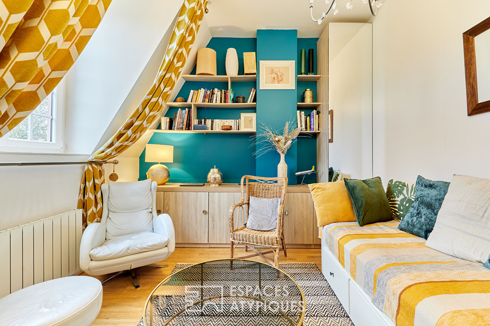 Appartement au coeur de l&rsquo;annexe d&rsquo;un château