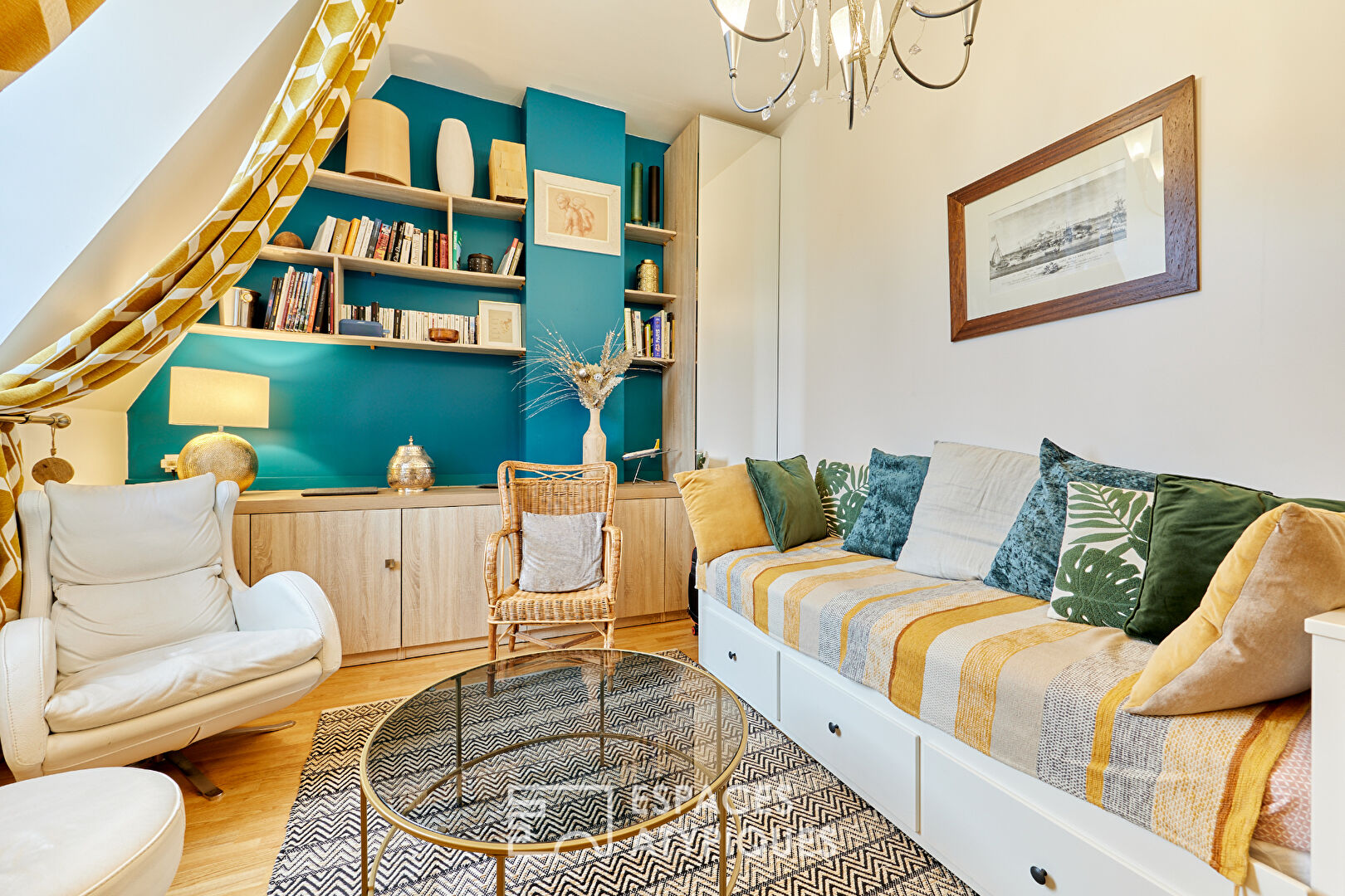 Appartement au coeur de l&rsquo;annexe d&rsquo;un château