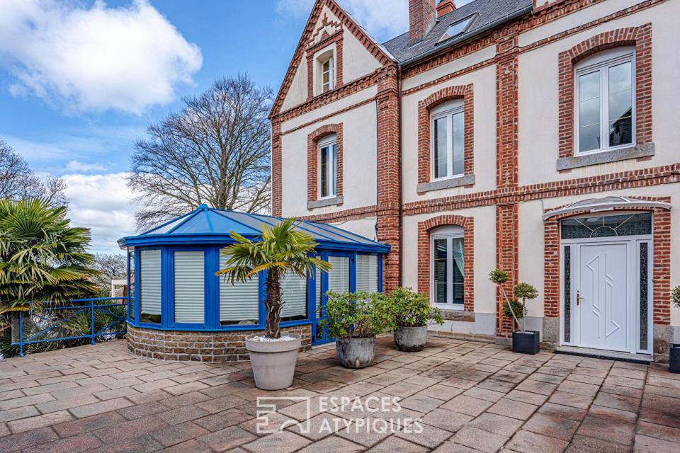 Maison de ville rénovée avec piscine