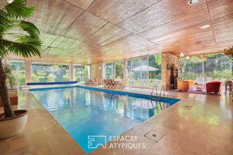 Longère et son extension avec piscine intérieure