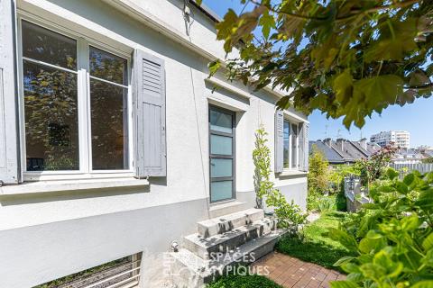 Maison de ville des années 50 avec jardin