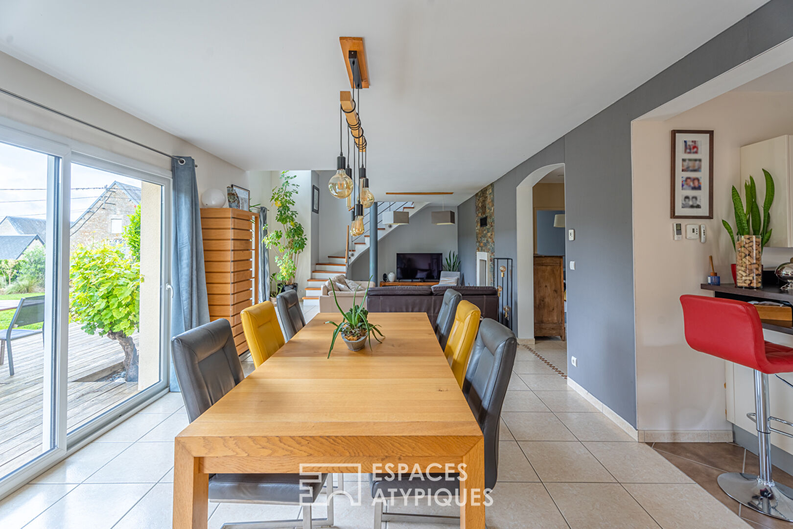 Bright contemporary house with heated swimming pool