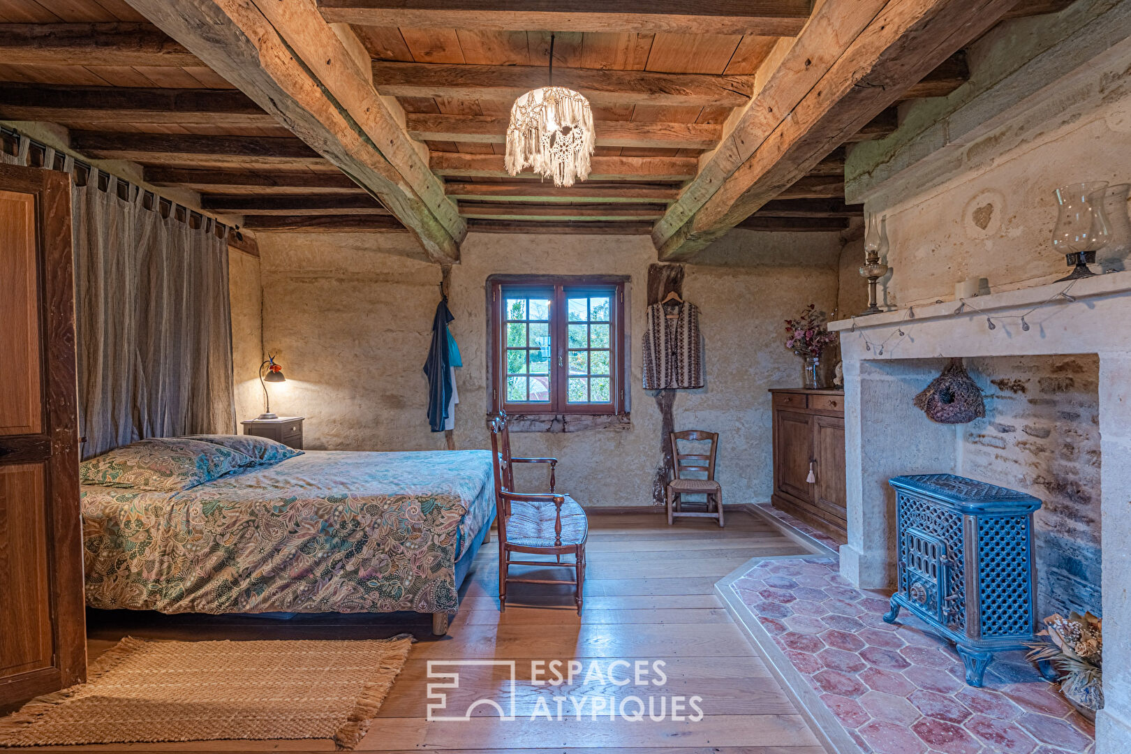 Maison normande avec herbage et boxes pour chevaux
