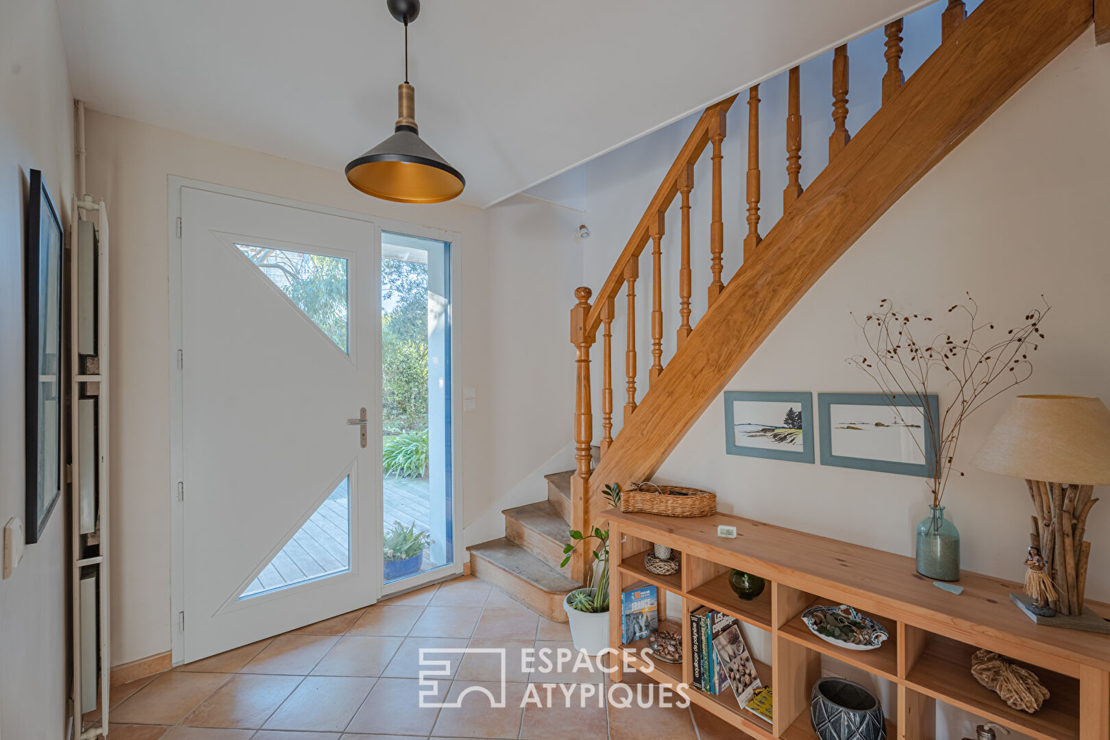 Villa de charme avec vie de plain-pied en bord de mer