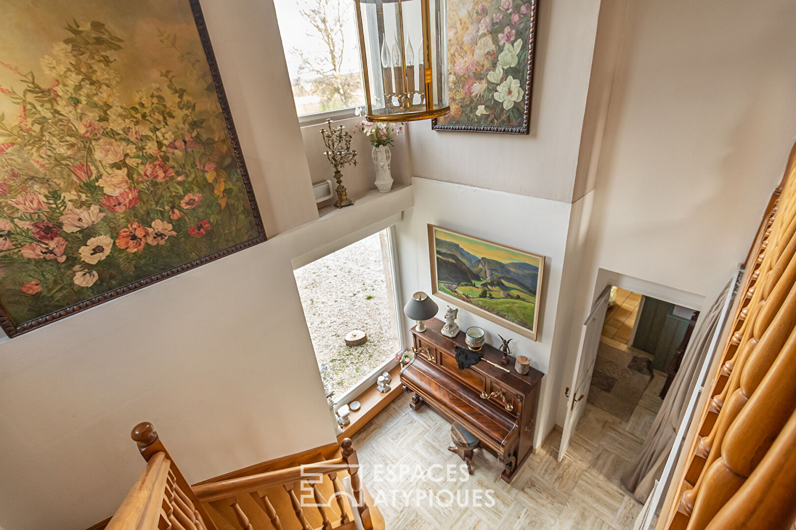 Maison de maître avec dépendances et manège à chevaux