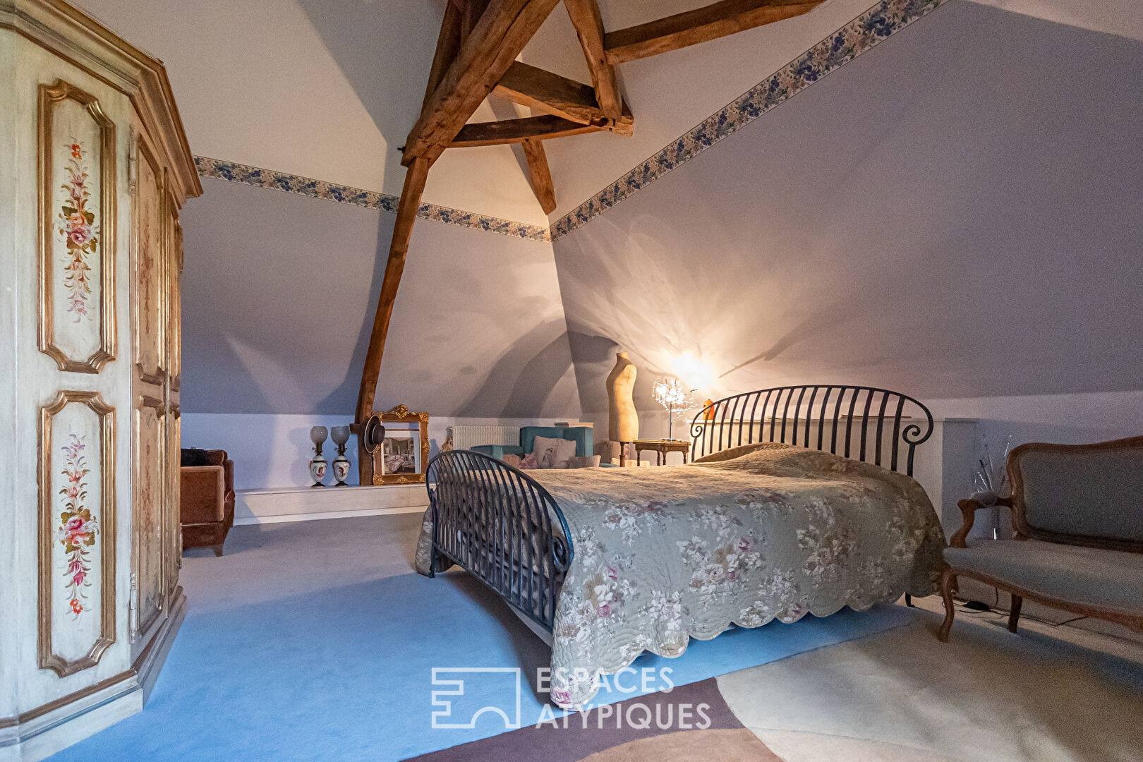 Maison de maître avec dépendances et manège à chevaux