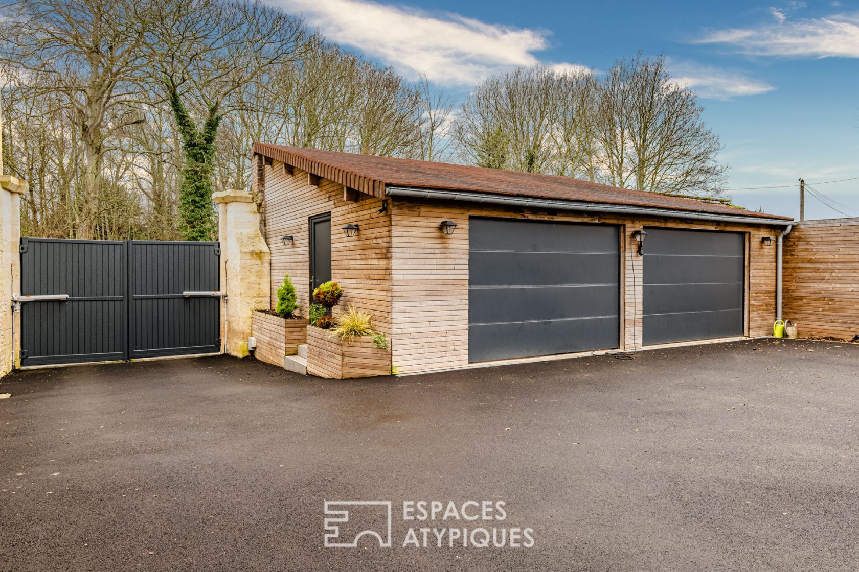 Near Sea – Caen North Renovated Old Farm