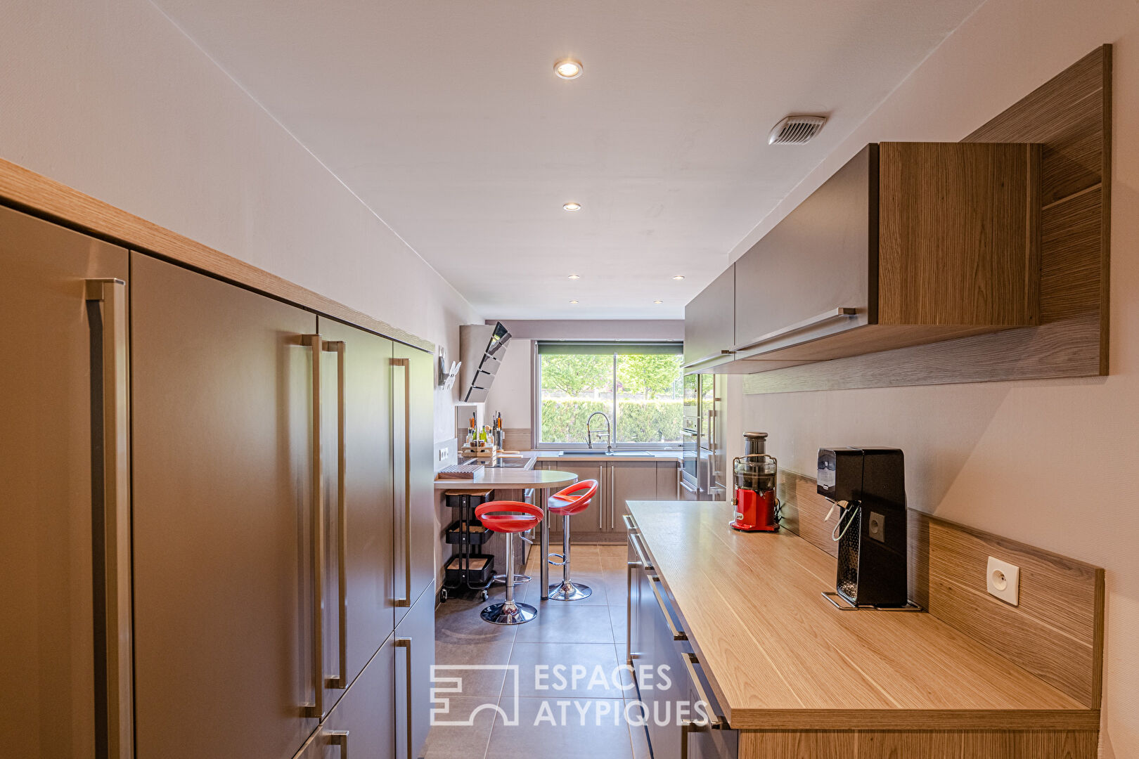 Appartement rénové de 76m² à 10min à pied du centre ville