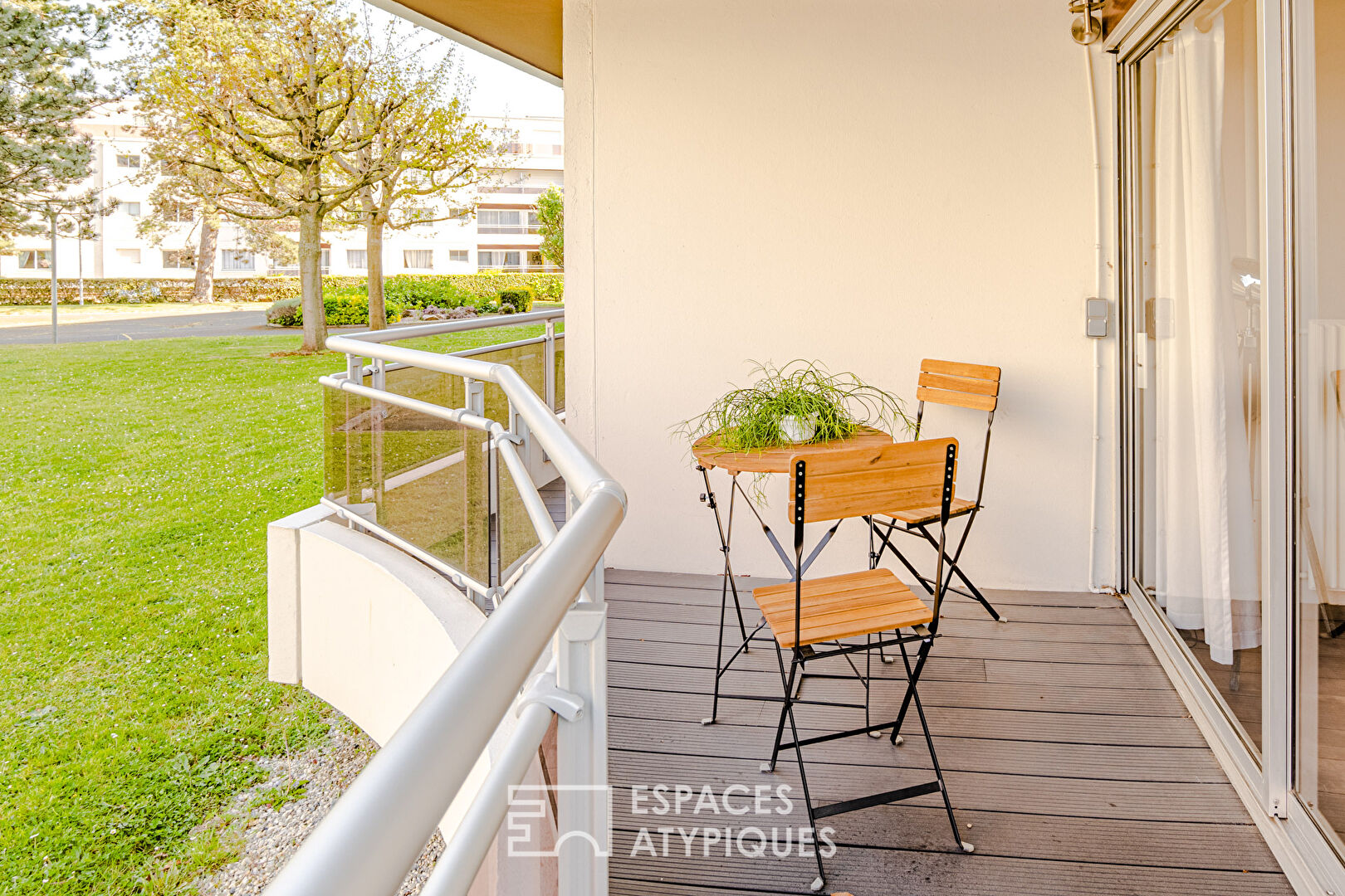 Appartement rénové de 76m² à 10min à pied du centre ville