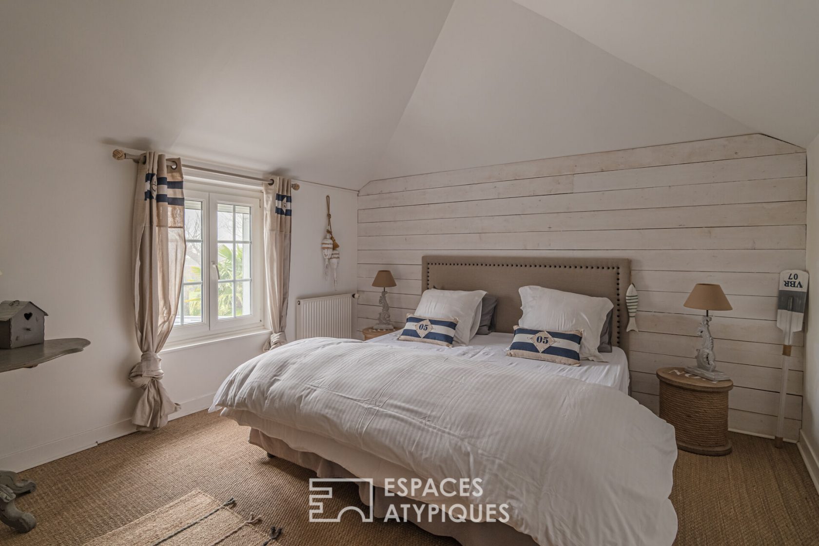 Warm house with swimming pool – close to Honfleur