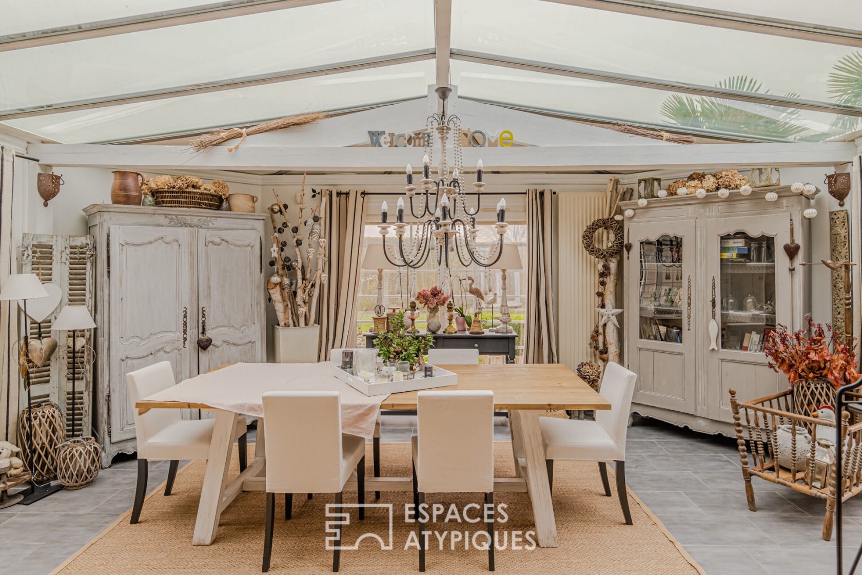 Warm house with swimming pool – close to Honfleur