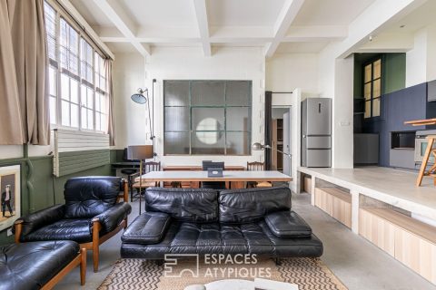 Industrial loft revisited in an Art Deco setting –  Square Carpeaux