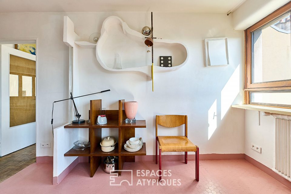 Appartement d'artiste en étage élevé sans vis-à-vis