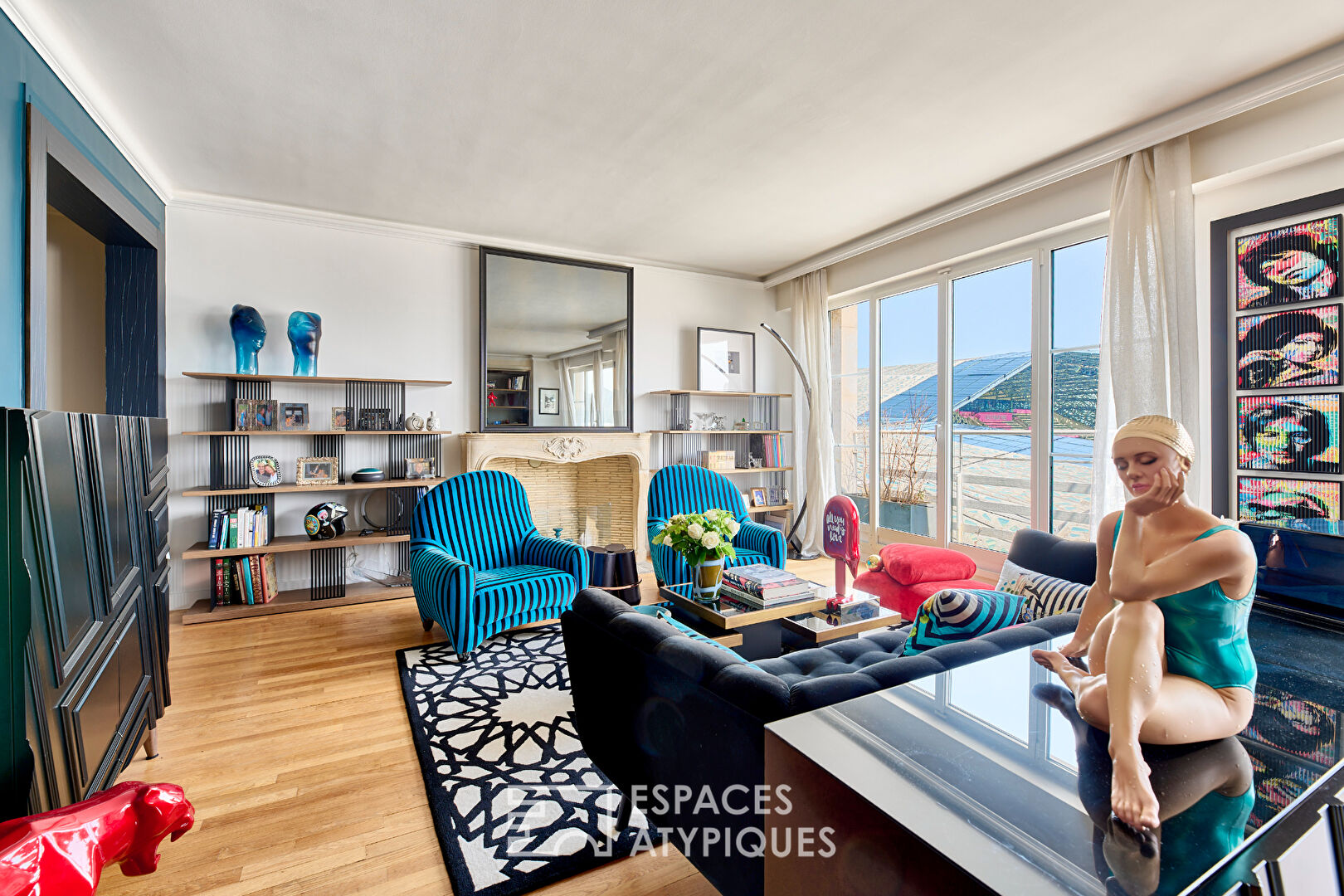 Prestigious penultimate floor with balconies and commanding views – Molitor district