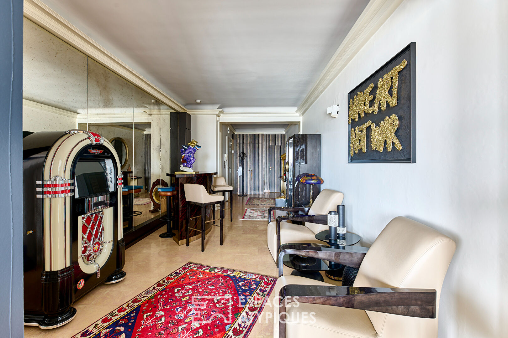 Prestigious penultimate floor with balconies and commanding views – Molitor district