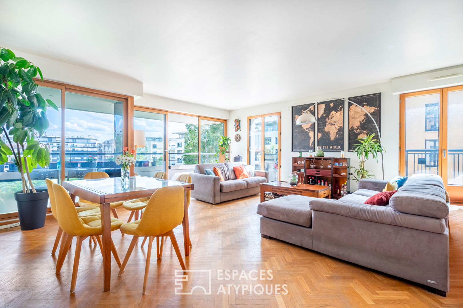 Appartement familial en étage élevé avec terrasse – Jardin Claire-Motte