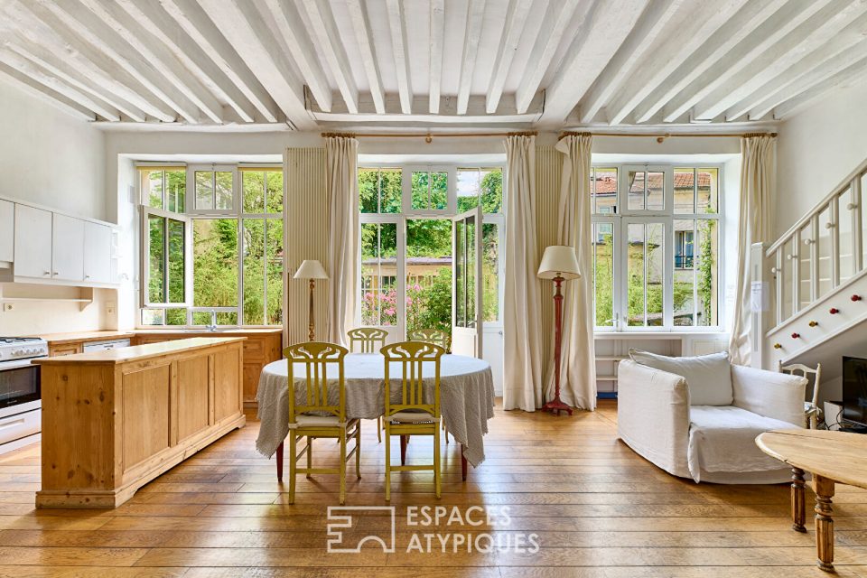 Duplex esprit maison avec studios et terrasse au coeur de Montorgueil