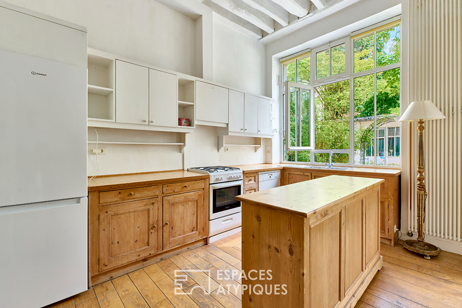 Duplex esprit maison avec studios et terrasse au coeur de Montorgueil