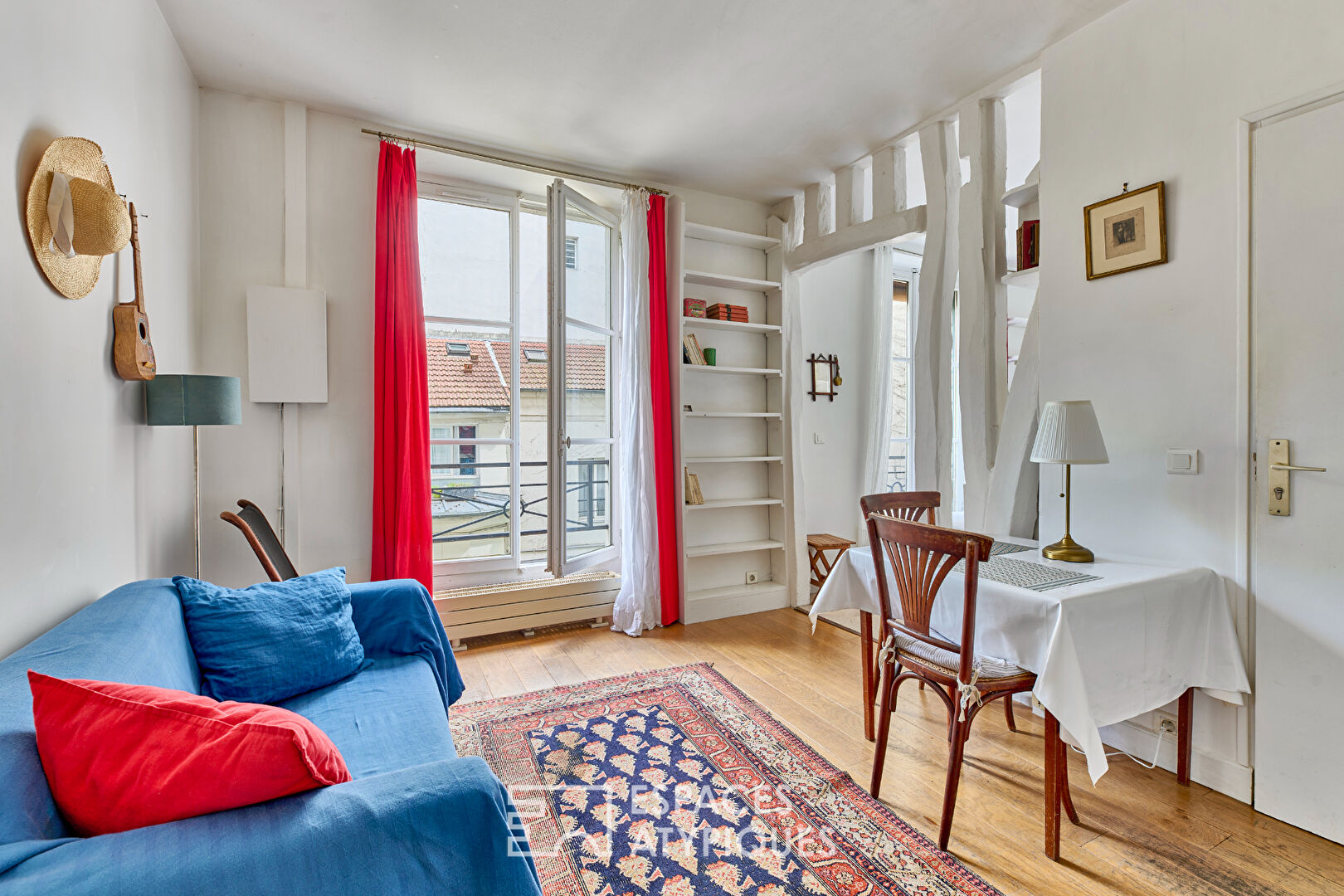 Duplex esprit maison avec studios et terrasse au coeur de Montorgueil