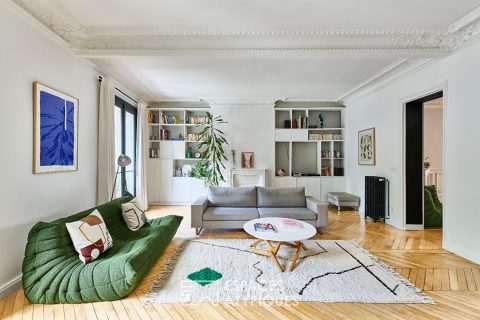 Terrace apartment in the legendary Cité Yves Klein