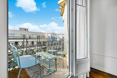 High floor with balcony-terrace in Auteuil Sud